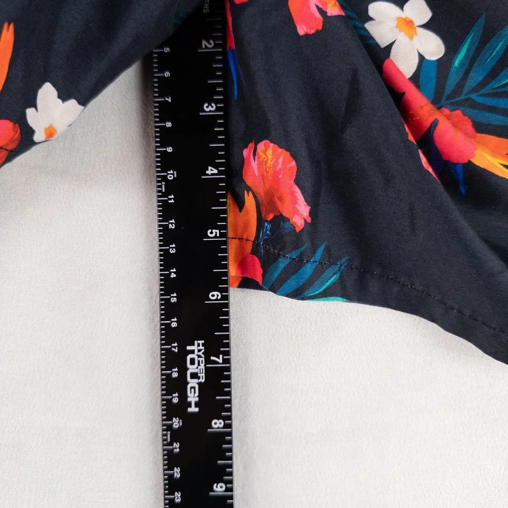 Hollister Mens Swim Trunks Size S Black Tropical Floral Hibiscus Board Shorts